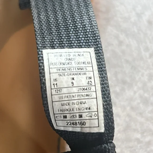 Woven Black & White Strappy Women’s Sandals - Picture 5 of 5